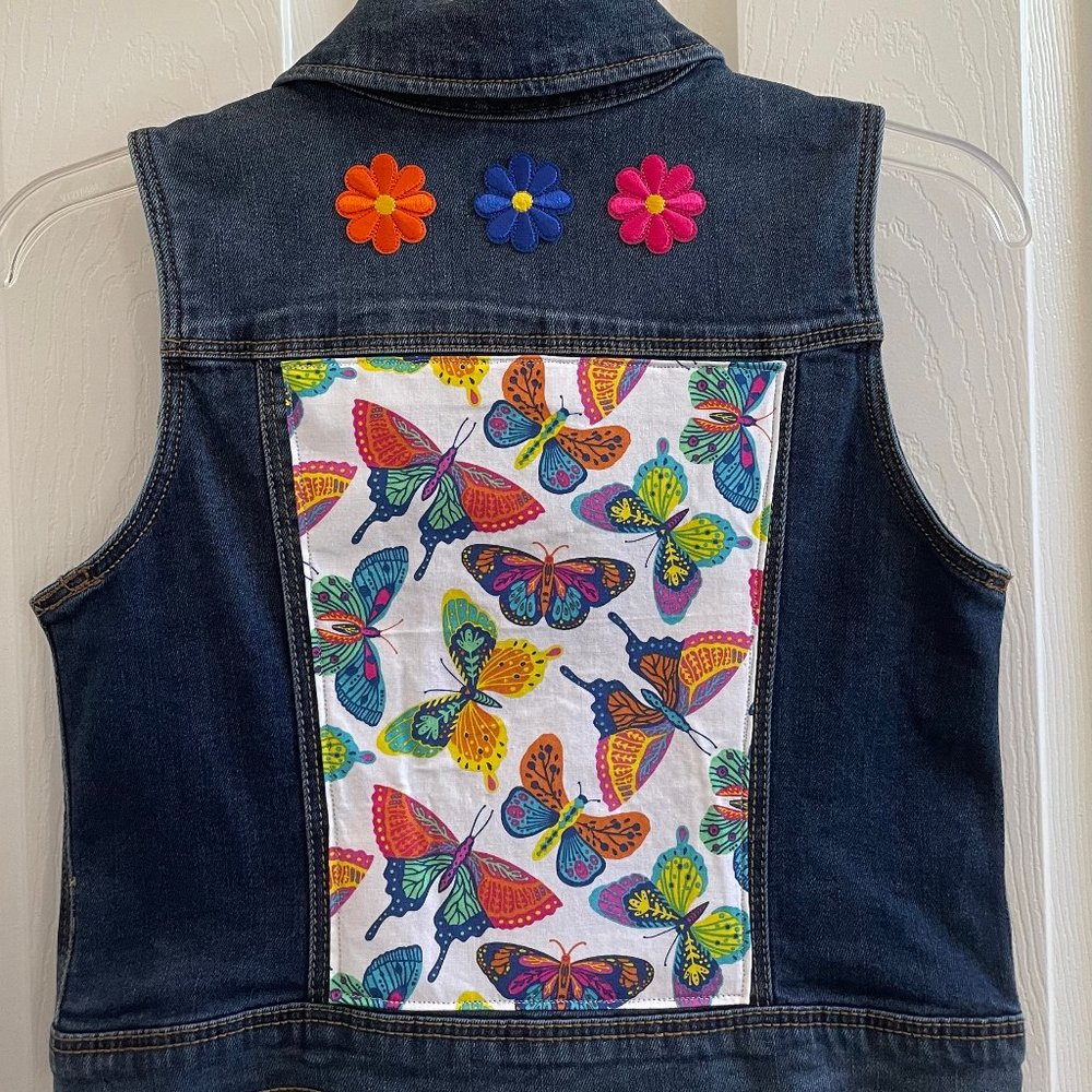 UPCYCLED DECORATED GIRLS YOUTH DENIM JEAN VEST CAT & JACK SZ L 10-12
